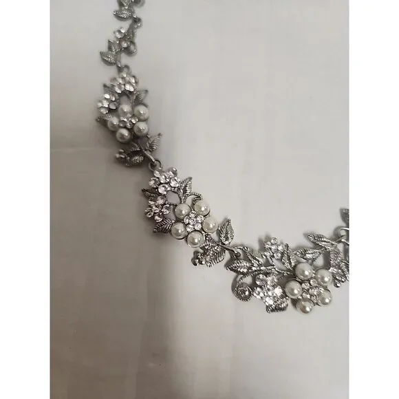 Avalaya Bridal Flower Wedding Jewelry - Picture 3 of 6